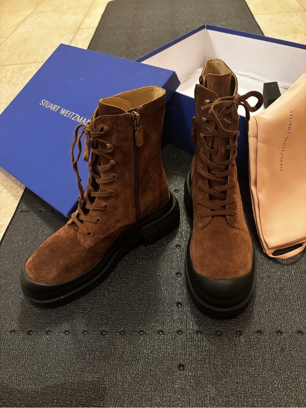 NEW Stuart Weitzman Chrill Lace Up Suede Combat Boots Espresso 7B